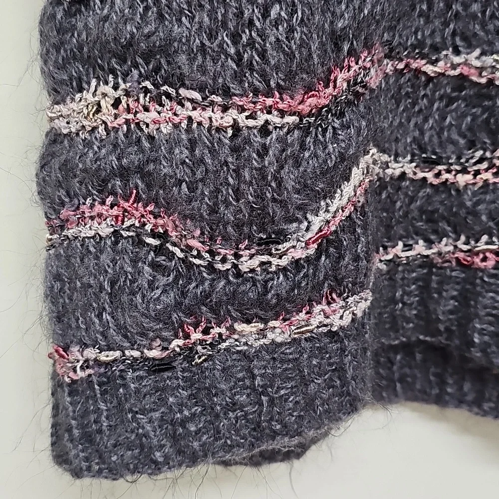 JRW - Handknit Wave Stripes Short Sleeve Sweater, Gray & Pink, Size Large - Picture 3 of 7